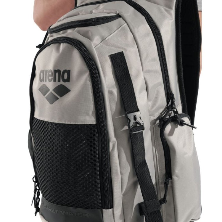 plecak-sportowy-arena-all-set-backpack-45L-srebrny-36566.jpg