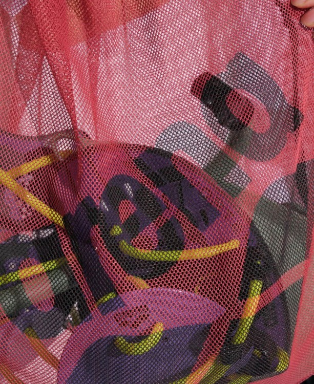 worek-na-sprzet-arena-one-go-sack-pool-mesh-sage-crimson-7.jpg