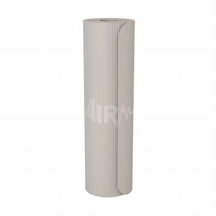 HEARTBEAT08_FIT MAT PLATIN_STEHEND.jpg