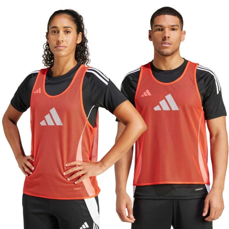 znacznik-adidas-JF3245-czerwony-2.jpg