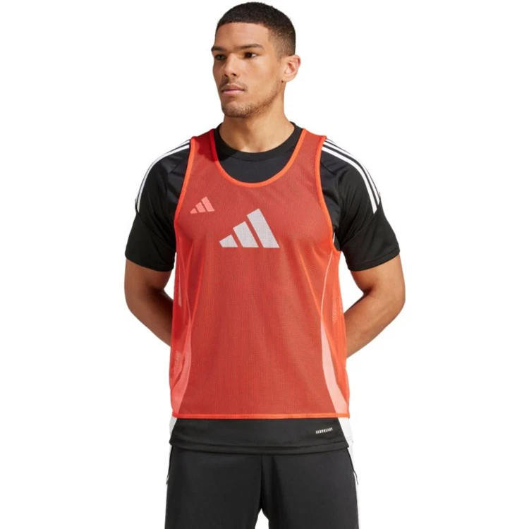 znacznik-adidas-JF3245-czerwony-4.jpg
