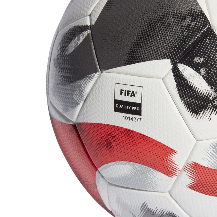 pilka-nozna-adidas-tiro-pro-ht2428-3.jpg
