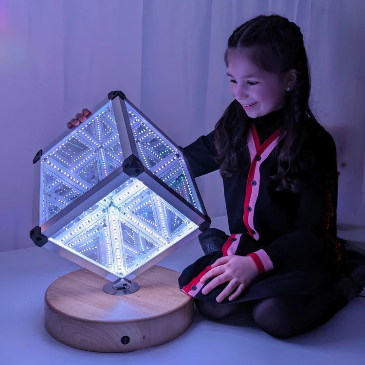 Sensoryczna kostka LED Infinity 360° Playlearn