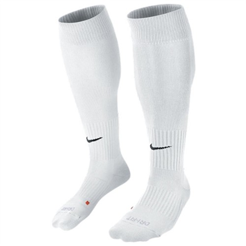 getry-pilkarskie-nike-classic-biale.jpg