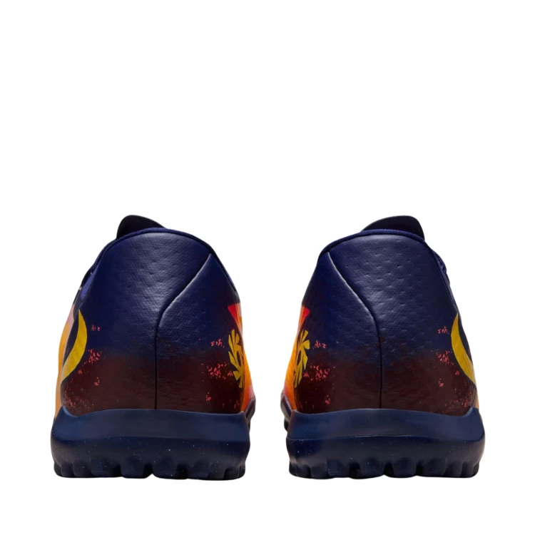 nike-buty-pilkarskie-phantom-hq2326-800-3.jpg