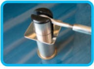 KOTWA UNIWERSALNA MONTAŻ W POSADZKĘ