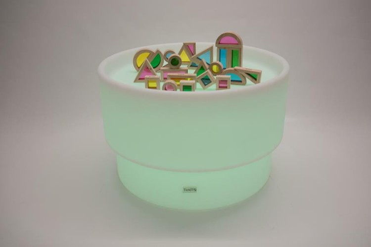 Podświetlany stolik sensoryczny